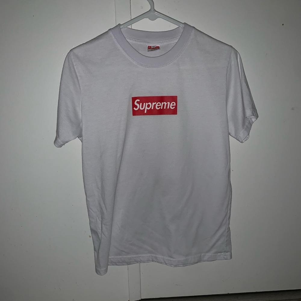 Supreme shirt